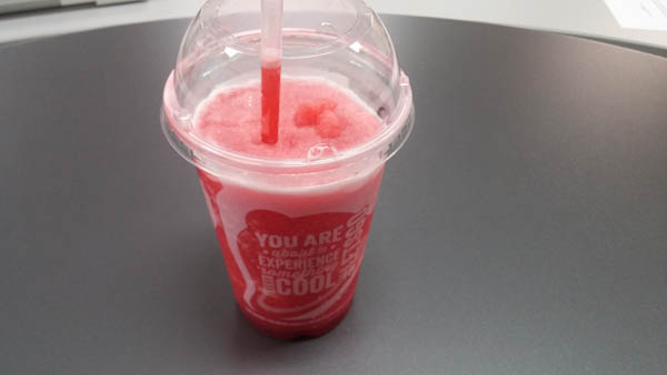 Review: Taco Bell Starburst Cherry Freeze