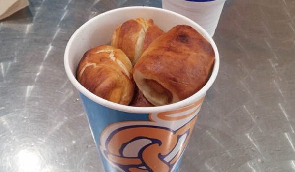 Review: Auntie Anne’s Bacon Cheddar Stuffed Pretzel Nuggets